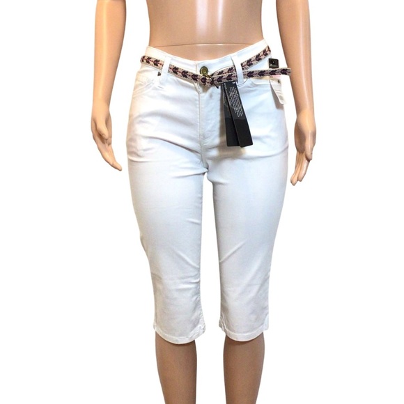 Lee Women’s White Mid Rise Fit Belted Denim Skimmer Pants- Irregular Size 10M - Picture 1 of 11